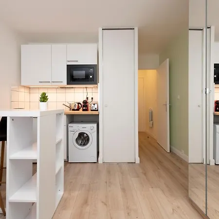 Апартаменты Studio De Charme Avec Parking Proche Ramblas Centre